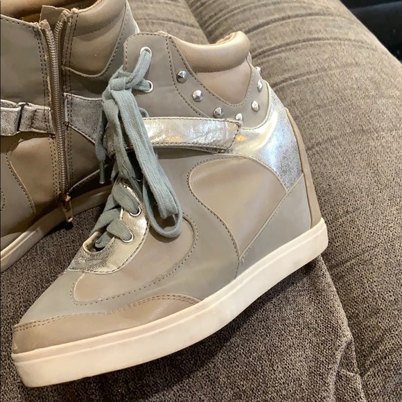 High heel sneakers size 6 - Picture 2 of 6